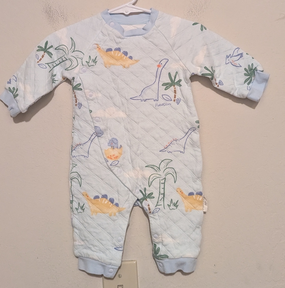 Pure Cotton Dinosaur Onesie With Snap Buttons Size 3 To 6 Months